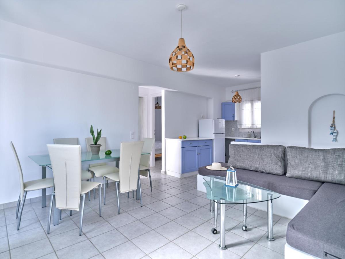 Apartemen 50 m² dengan 2 kamar tidur dan 1 kamar mandi pribadi di Pantai Logaras Piso Livadi Bagian luar foto